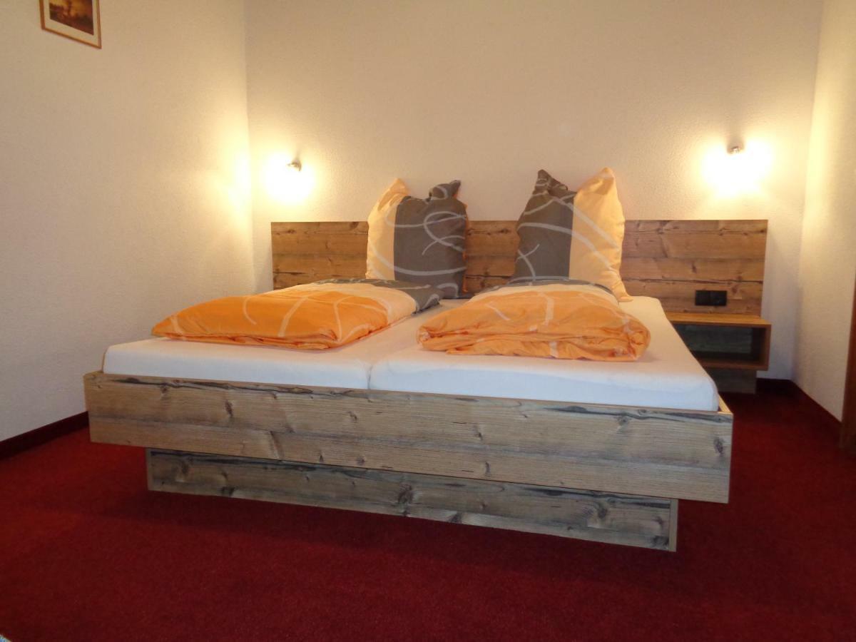 Garni Petter Hotel คัพเพิล ภายนอก รูปภาพ