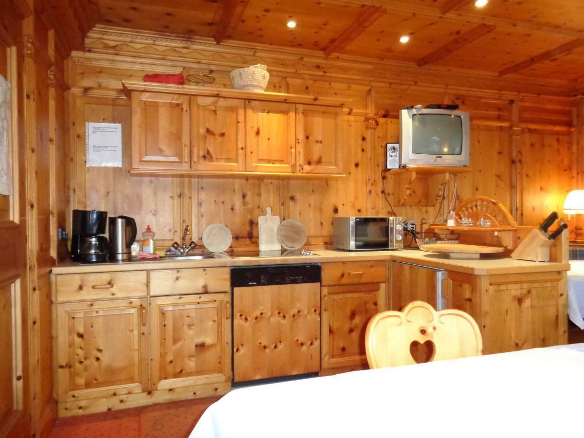 Garni Petter Hotel คัพเพิล ภายนอก รูปภาพ